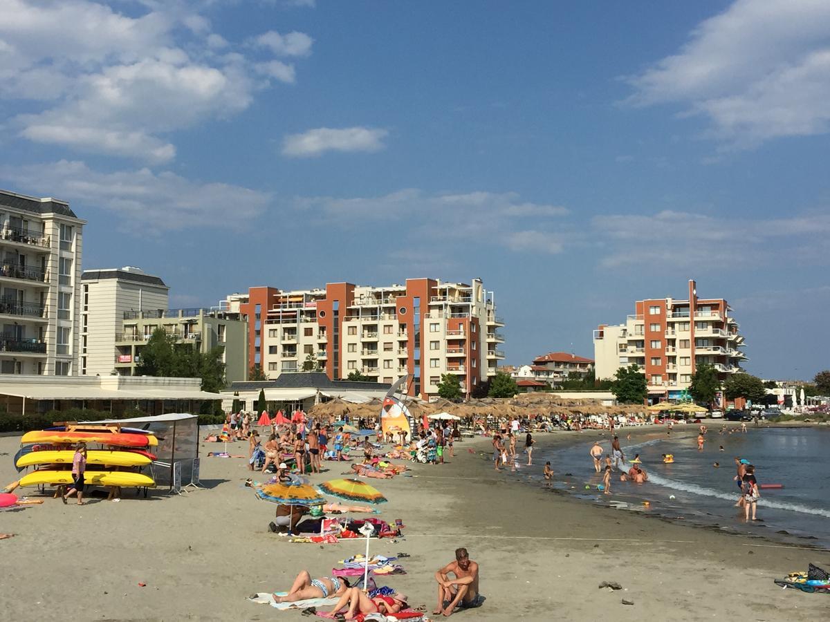 Apartments Helios Pomorie Exterior foto